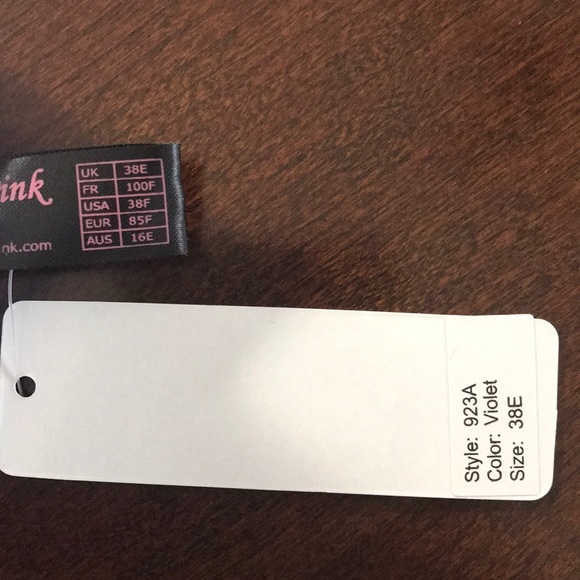 Women’s Bra - Picture 7 of 8